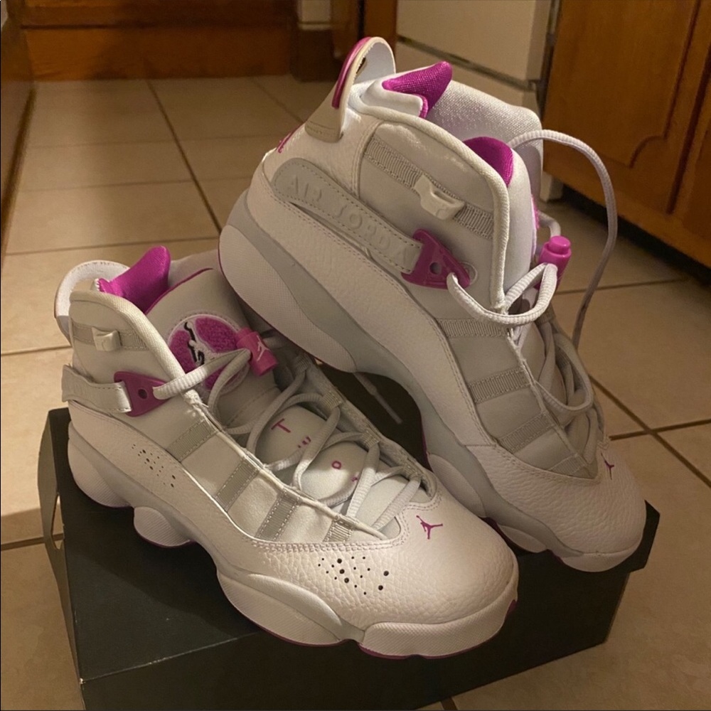 Jordan 6 ringsš„µ - Picture 1 of 3